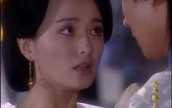 秦岚面部骨骼,秦岚侧脸