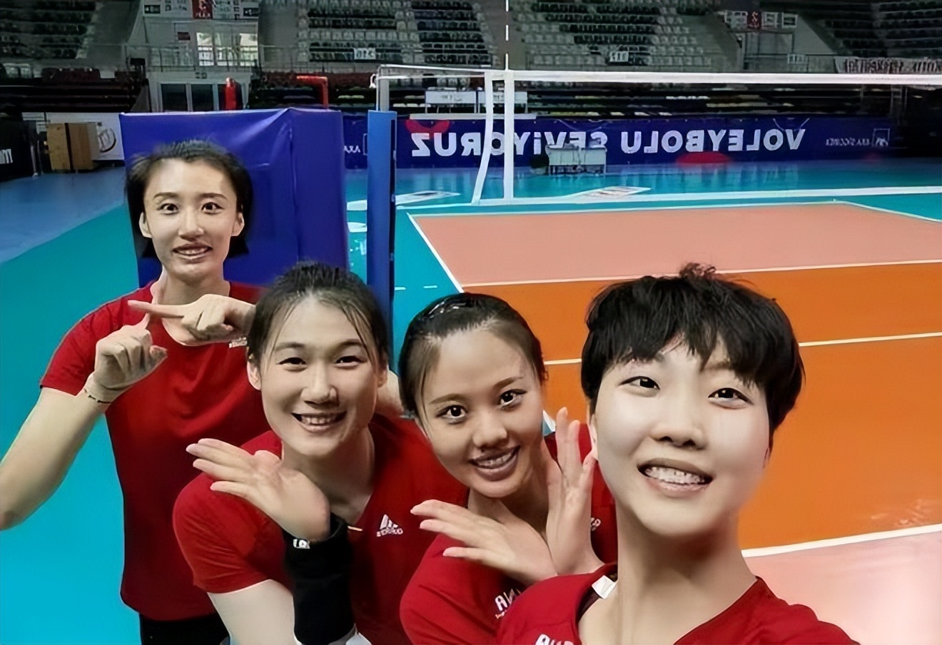 女排王云蕗最近表现,中国女排王云蕗最不可思议的一球