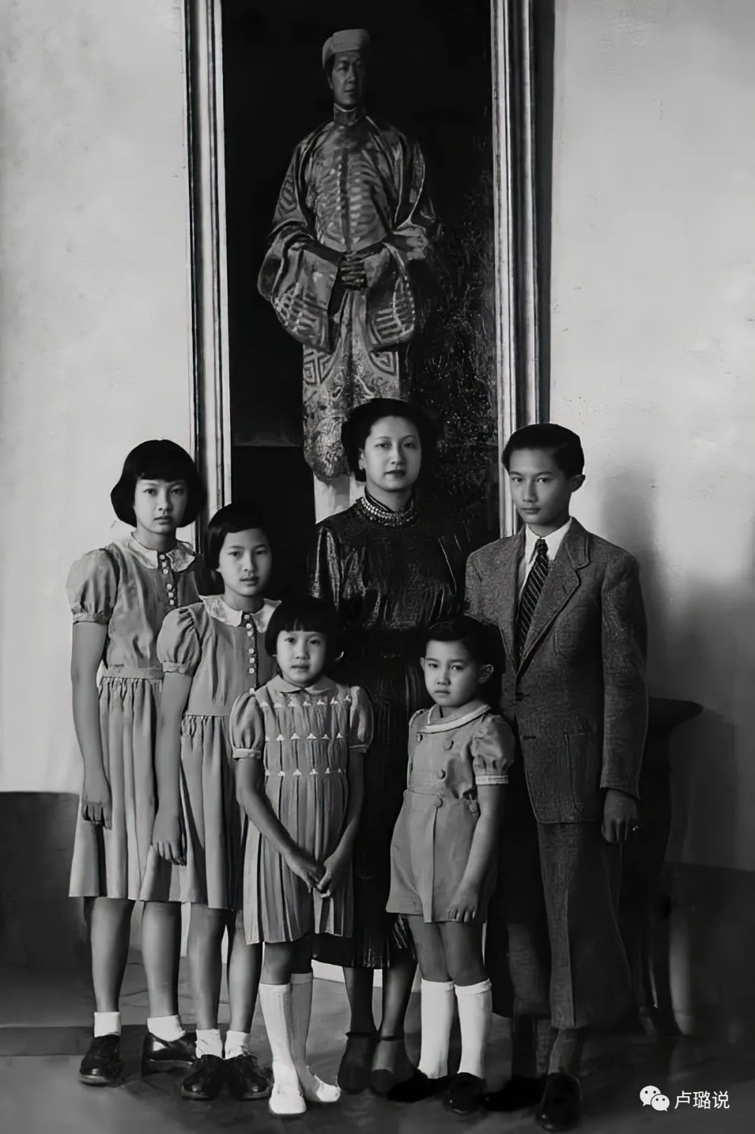 19岁的亚洲最美皇后，盛宠一时被负心抛弃，终成了法国野鬼孤魂！