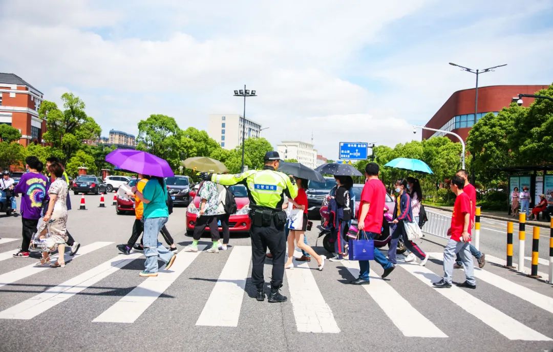 物质匮乏精神能富有吗,富有的是精神阅读感悟