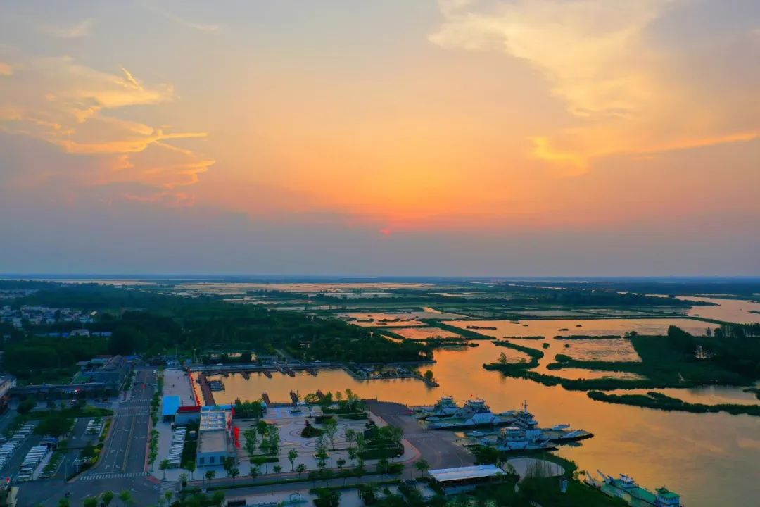 微山湖旅游攻略秋季,冬季微山湖旅游景区攻略