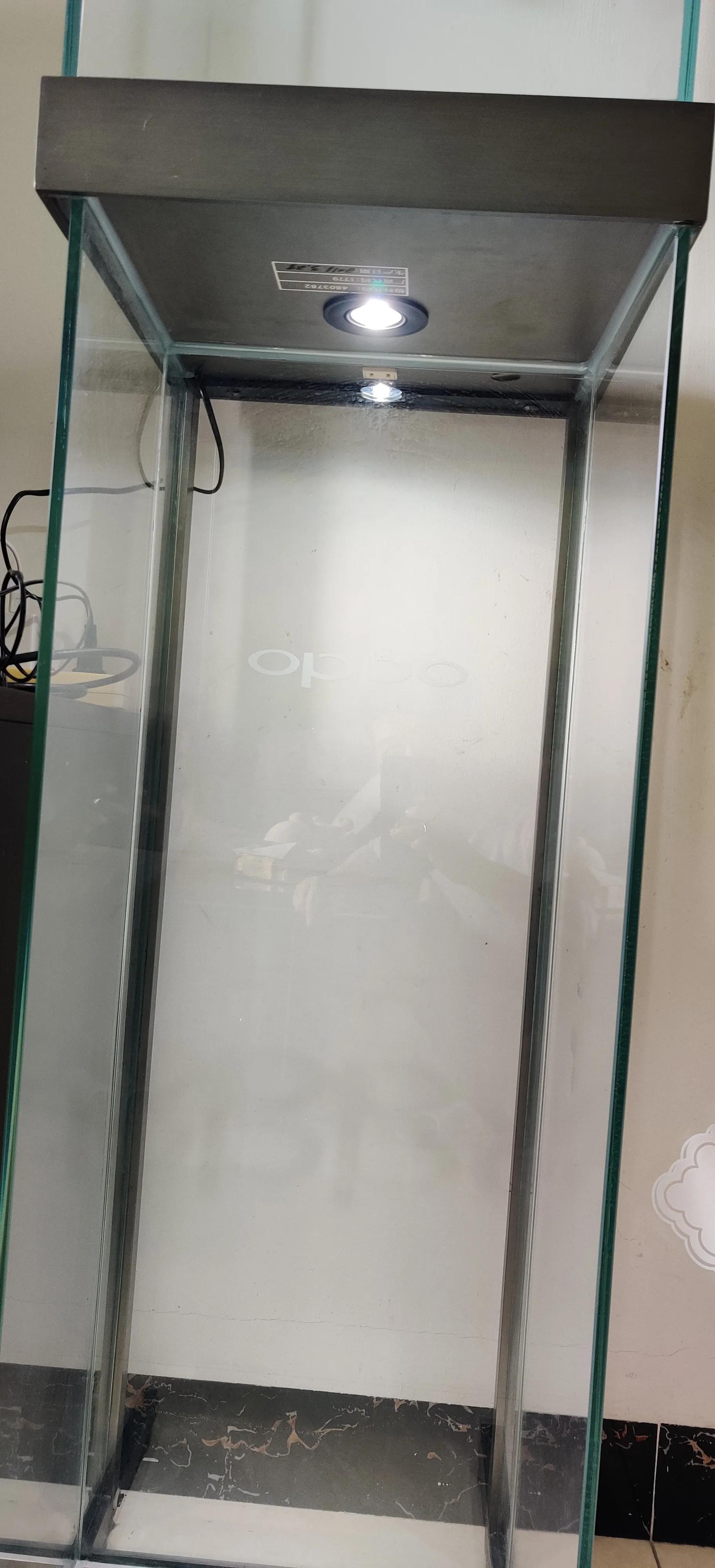 手机柜台展示柜新型,手机展示柜改造翻新创意