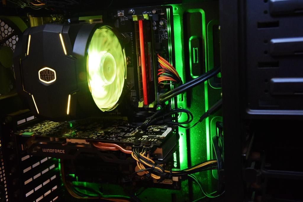 cpu散热器选风冷好还是水冷好,Cpu散热器风冷和水冷哪个好