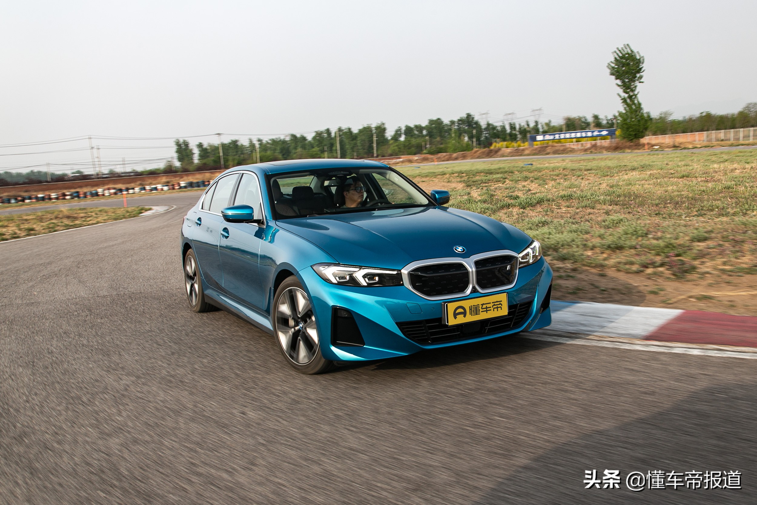 鍏ㄦ柊bmwi3璇曢┚浣撻獙,2022鍏ㄦ柊bmwi3濯掍綋璇曢┚浣撻獙