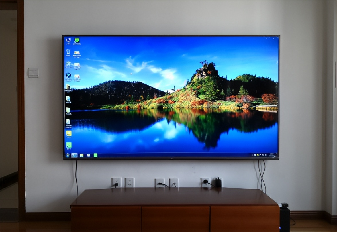 液晶电视闪屏维修100例视频,电视屏幕闪屏维修一般多少钱