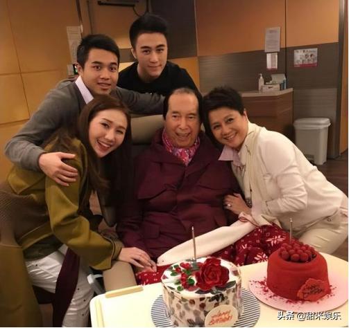 千金何超盈现状,叛逆千金何超盈带14亿嫁妆