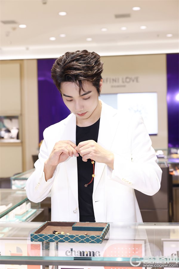 周生生沈阳门店 (promessa旗舰店和周生生旗舰店)