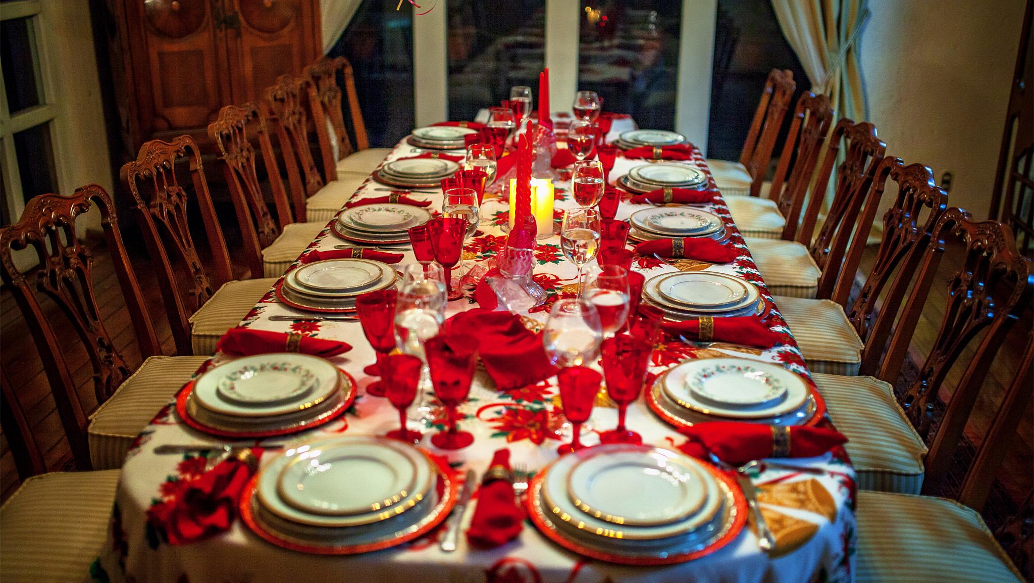 大妈被儿媳百般刁难,老人被女儿女婿嫌弃怎么办