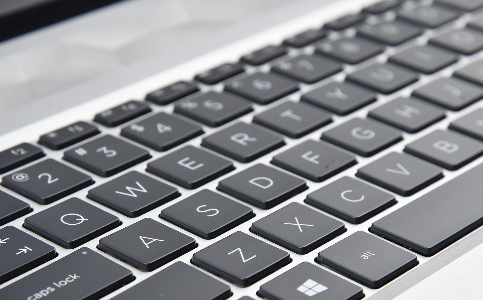 最近值得入手的笔记本电脑推荐,2020十大最建议买的笔记本电脑