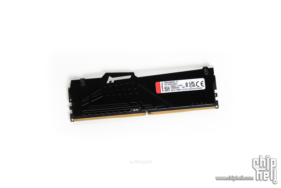 华硕tufgaminggt502弹药库白色,华硕gt502机箱黑橙搭配