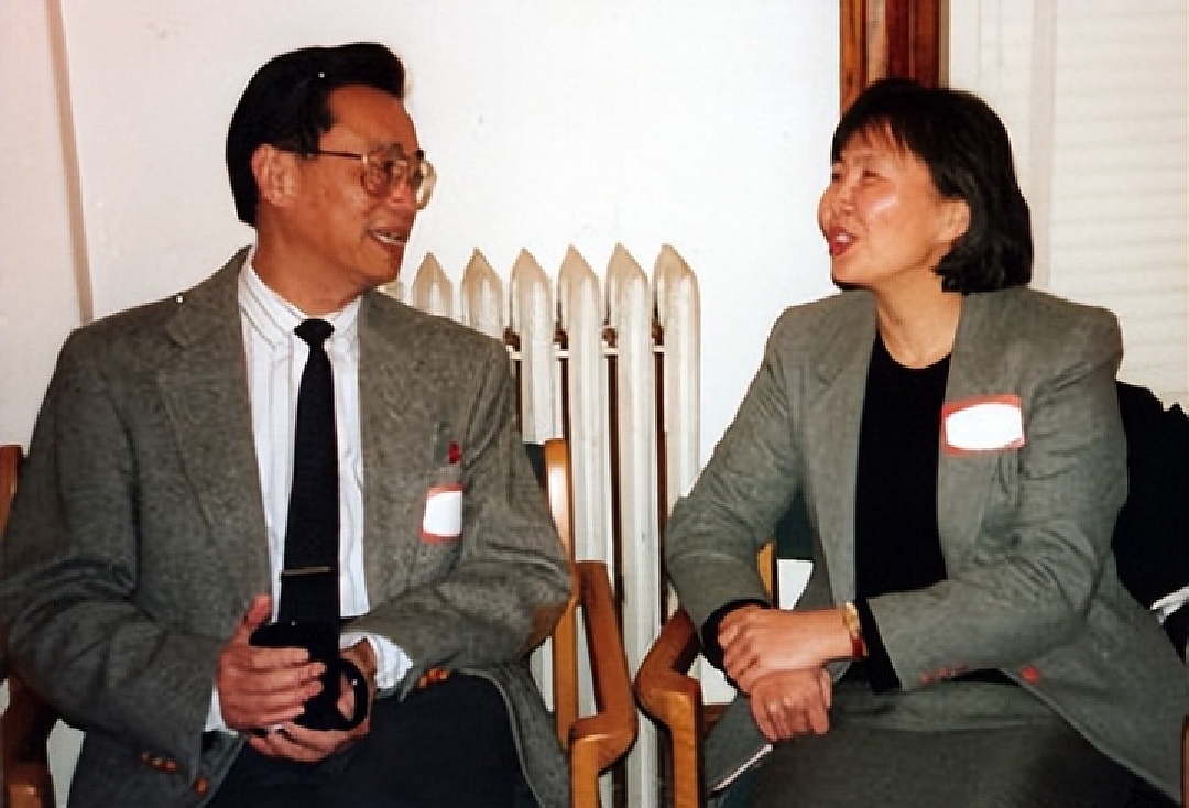 珊瑚岛上的死光完整版,珊瑚岛上的死光完整视频