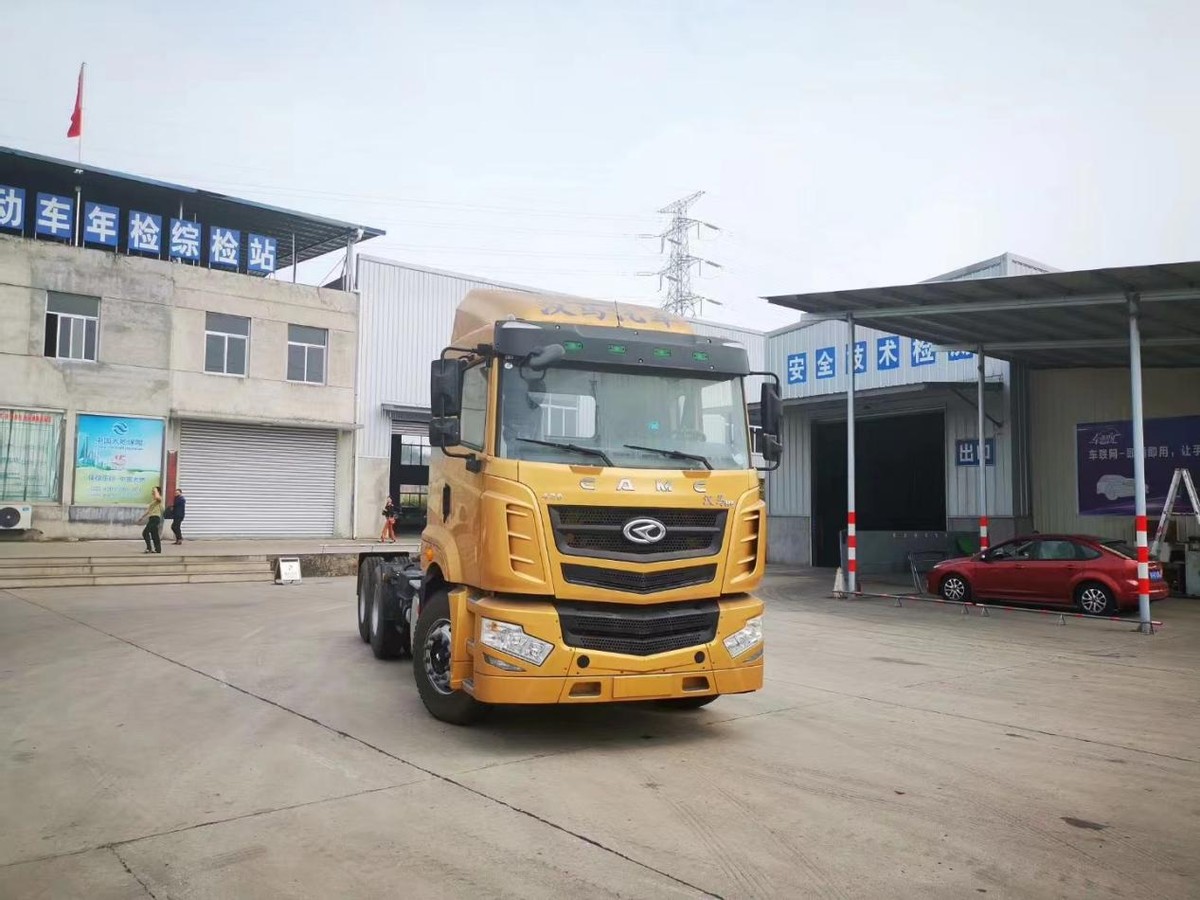 小镇故事脑瘫,小镇故事简介