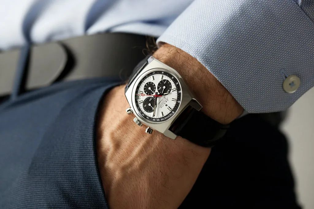 正装与休闲两不误的表,正装表复刻