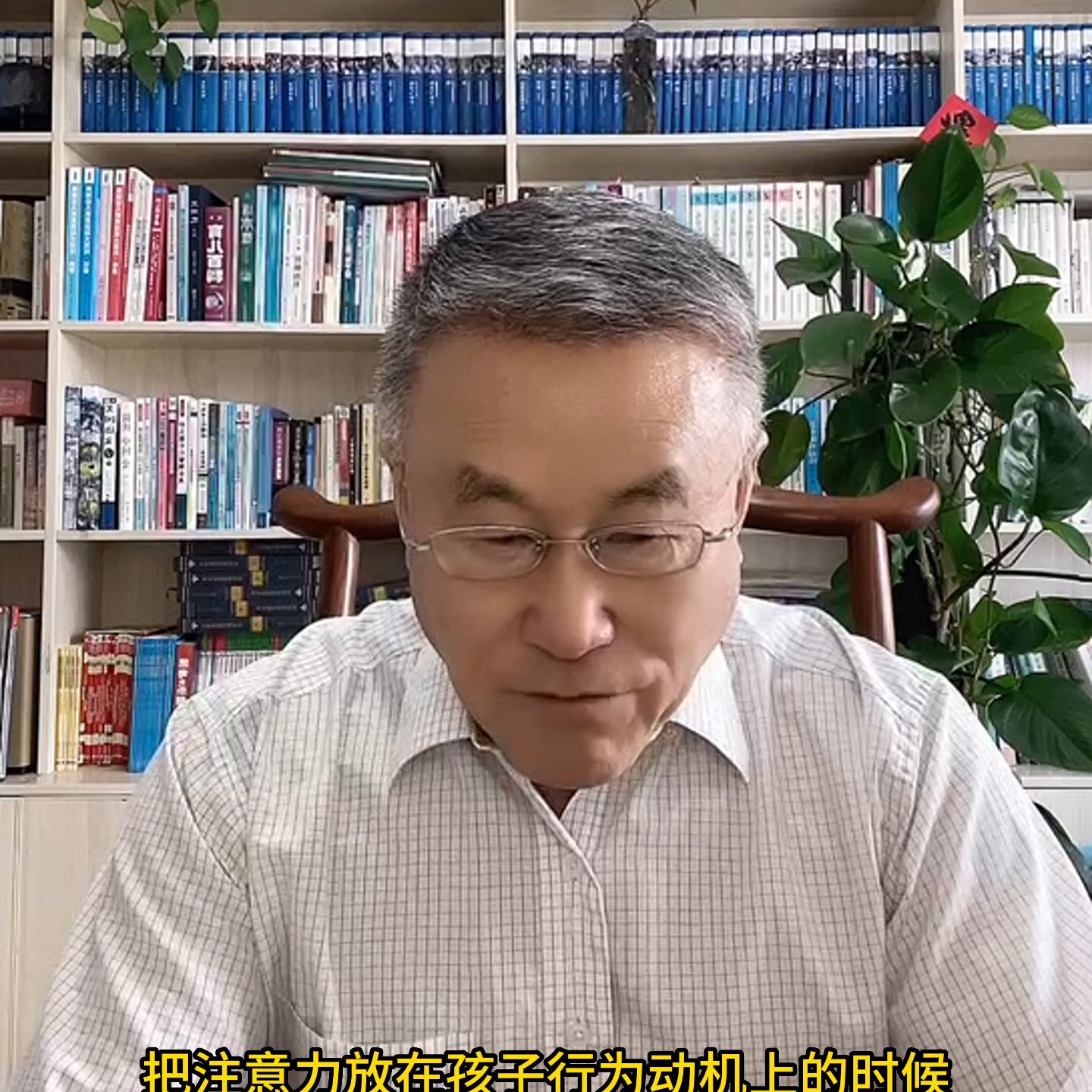 幼师基本素质有哪些,怎样看起来幼师比较有经验