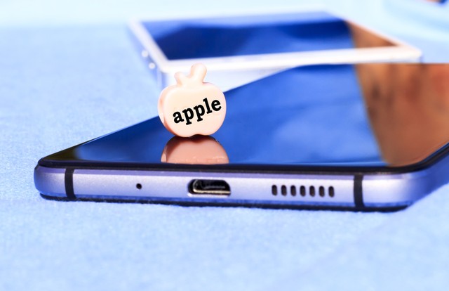 苹果保修期间免费换电池吗,苹果电池85%有必要换吗