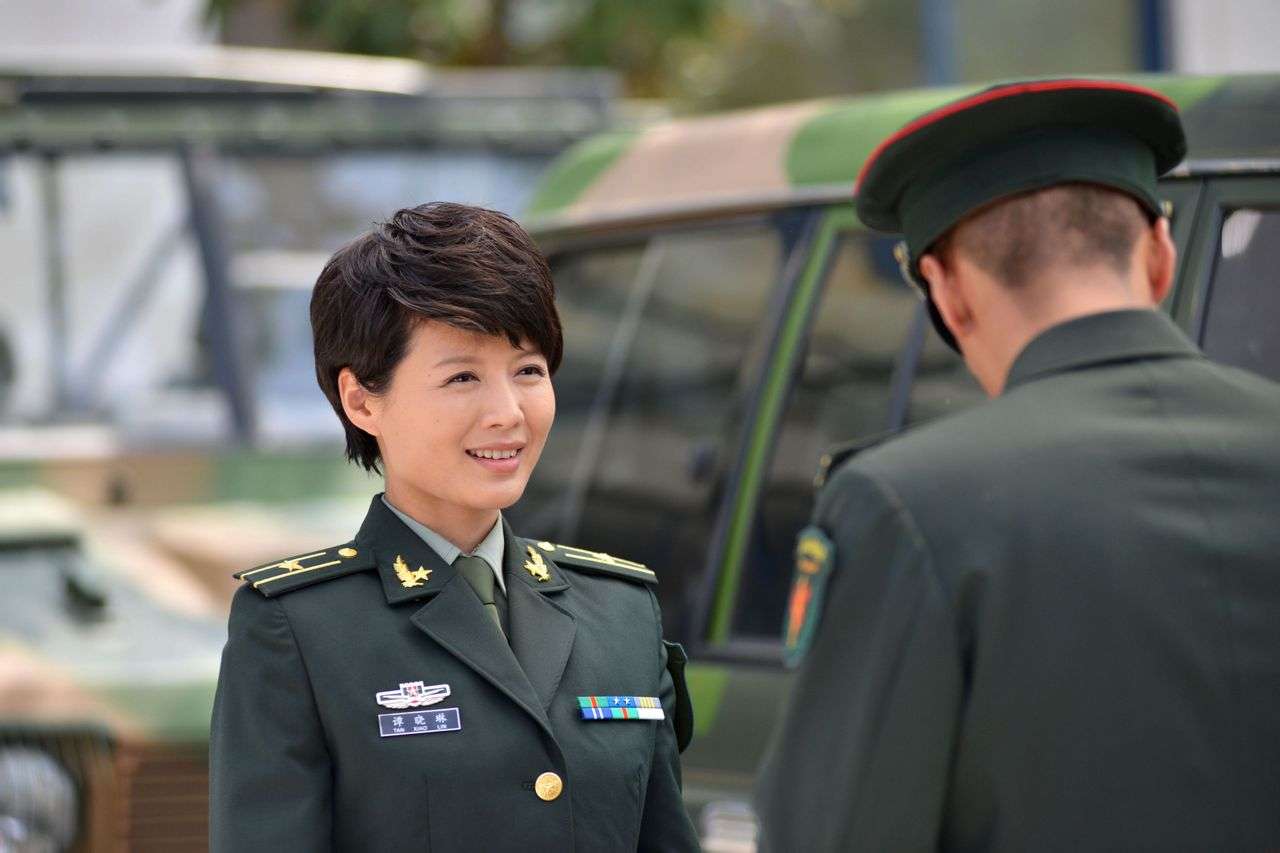 盘点8位演军人不招吐槽的女星,盘点那些演了军人的油腻明星