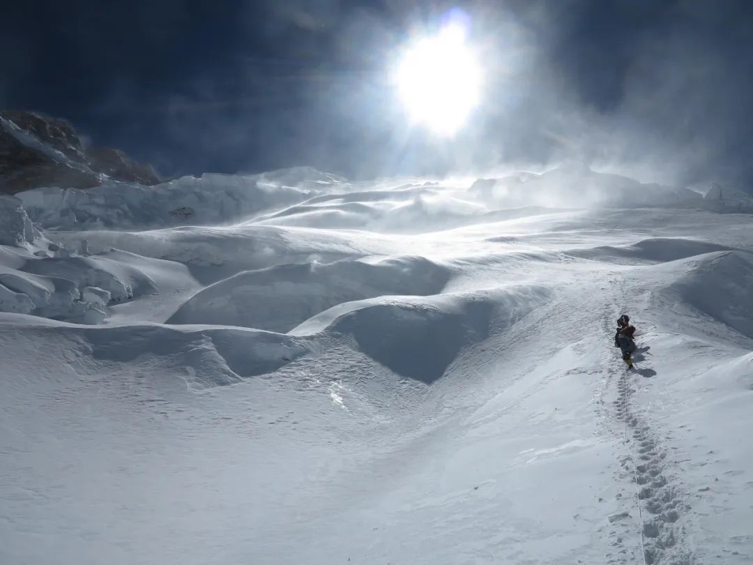 从银行员工到户外探险家，对话「中国登山第一人」张梁