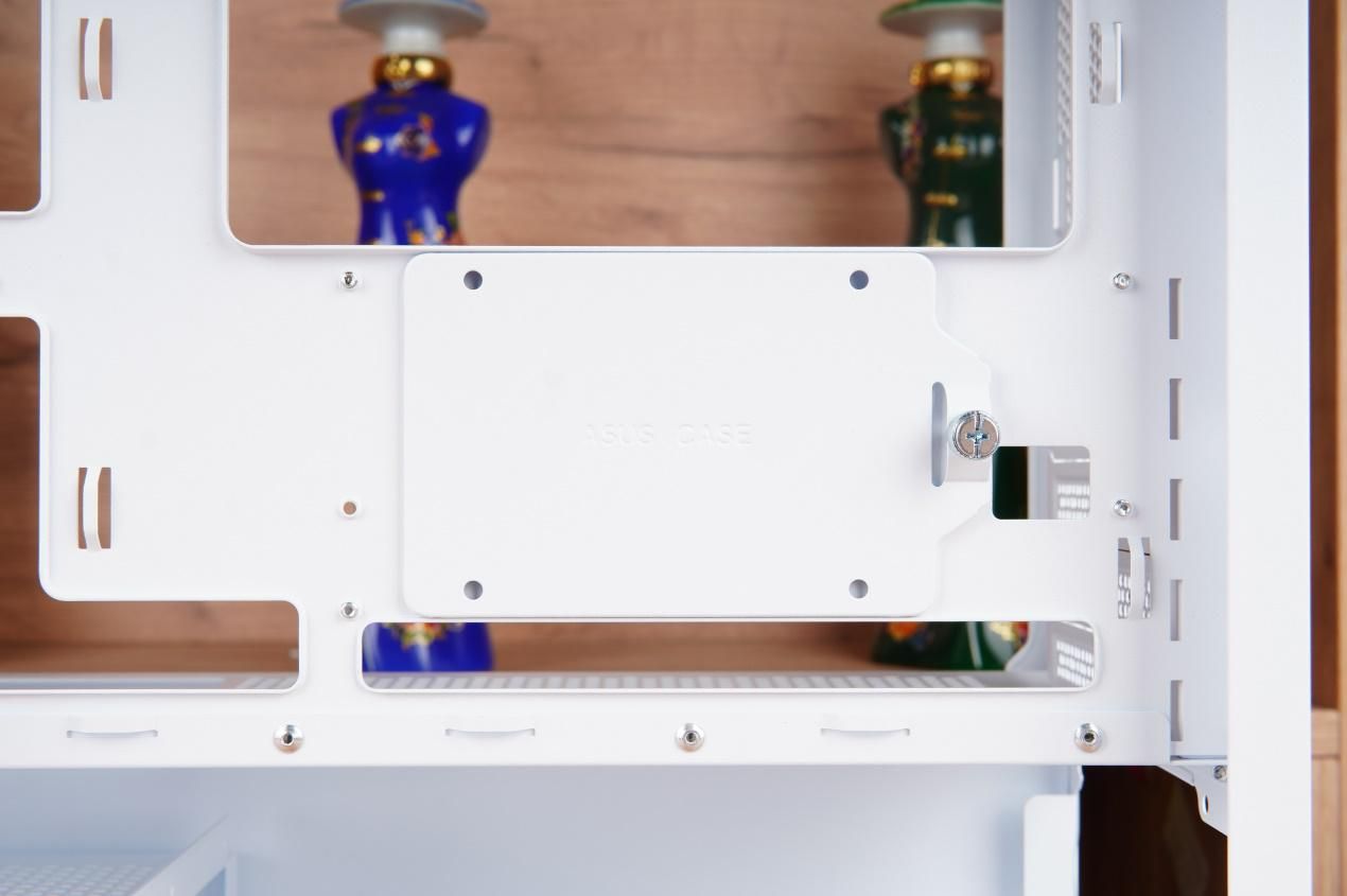 华硕追影机箱布局,华硕追影13代13700f主机