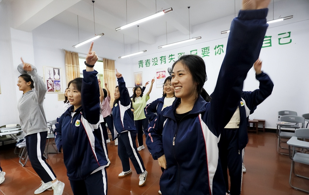 怎么可以提高记忆力快速背书,怎样才能增强记忆力背书快