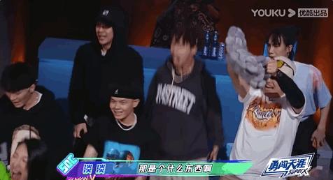 当我在街舞里搞起了养成系…