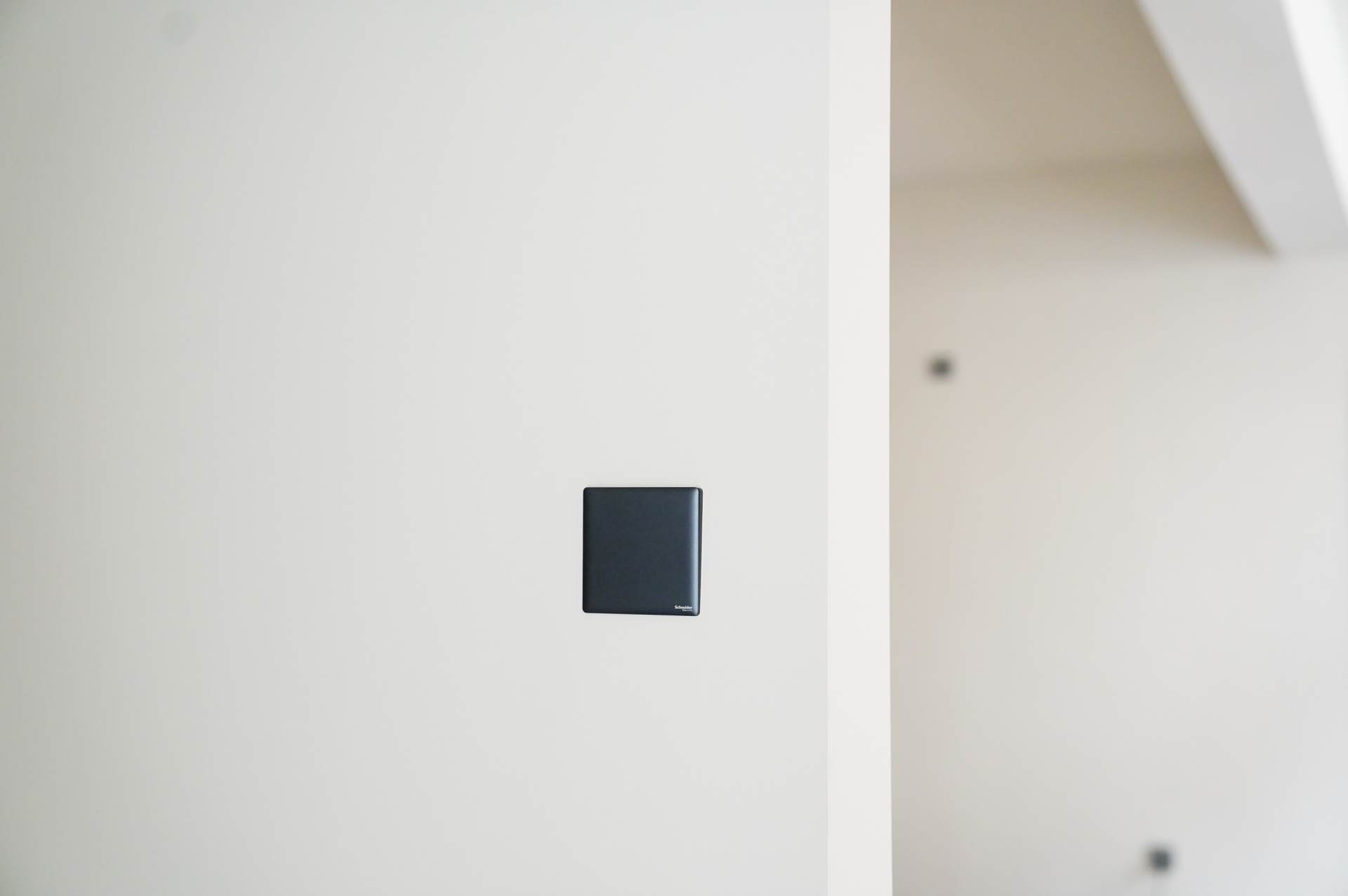 多层插座拆卸,开关插座拆解方法