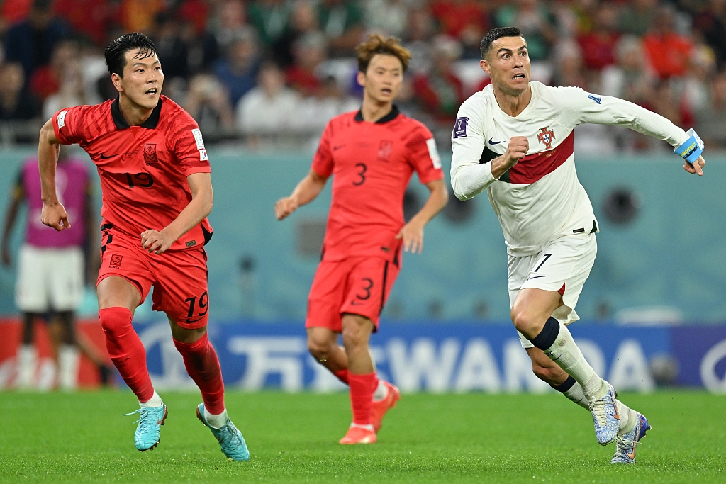 金英权：力争战胜巴西，东亚足球水平飞速提高，中国队能迎头赶上