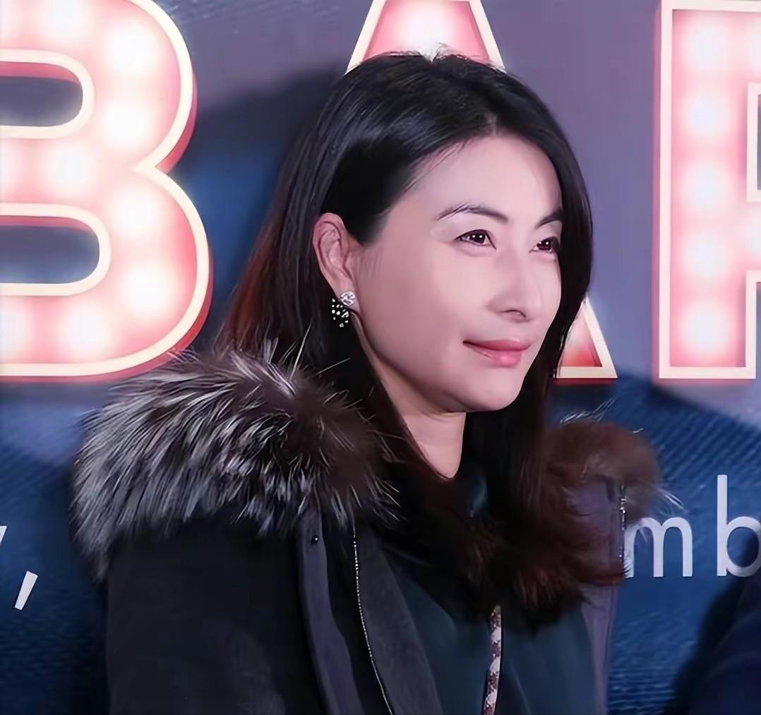 郭晶晶和章子怡照片差距,郭晶晶章子怡对比照片