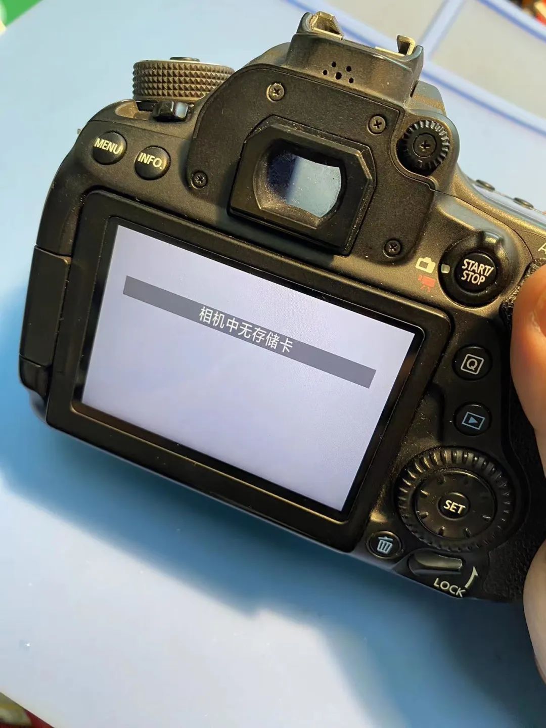 佳能相机出现err30是怎么回事,佳能报错err50是什么原因