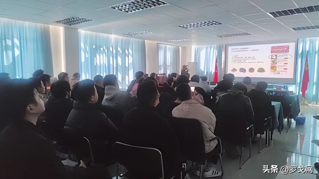 拼多多发展云计算,云时代手机