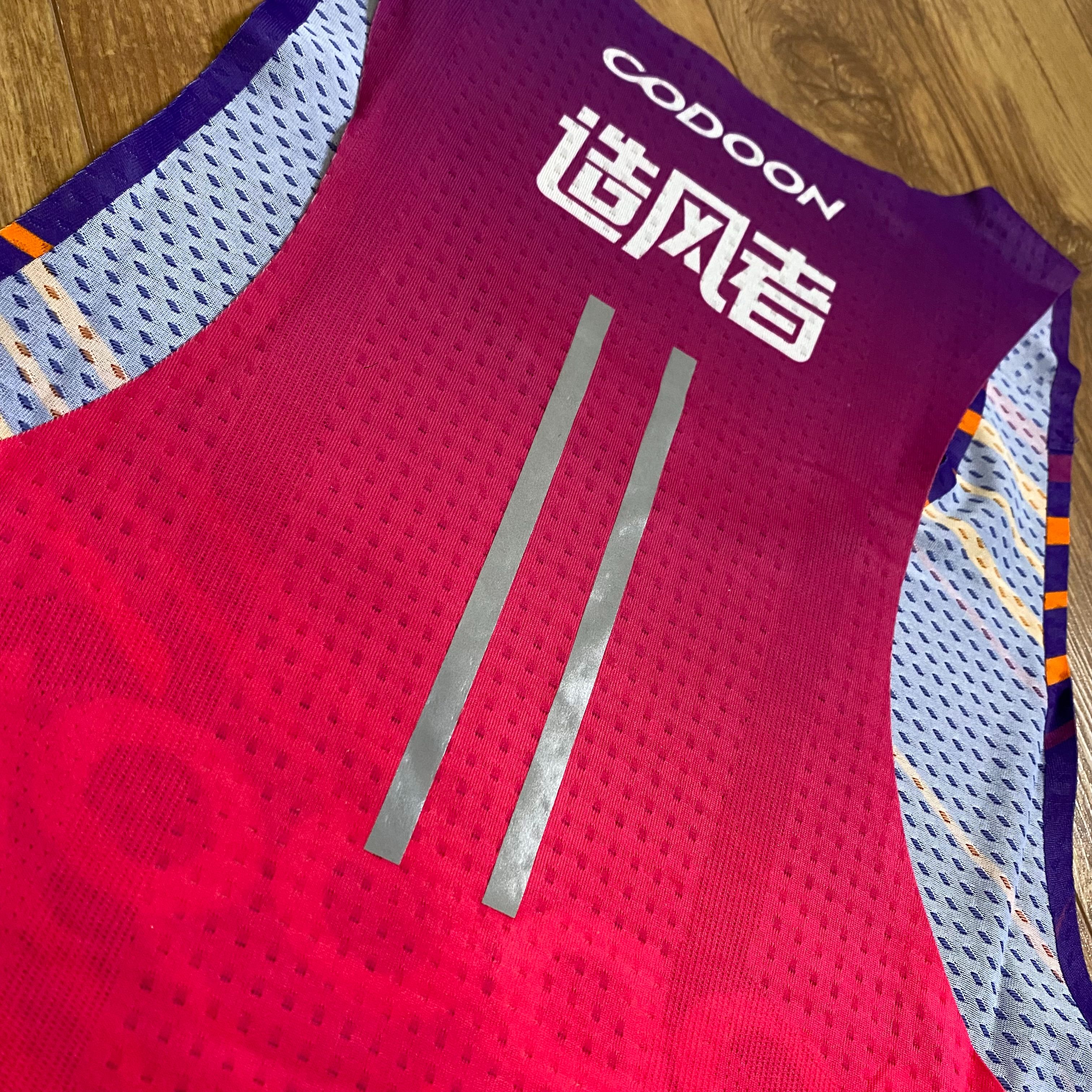 aeroswift绮捐嫳鑳屽績,aeroswift鐢板緞鑳屽績