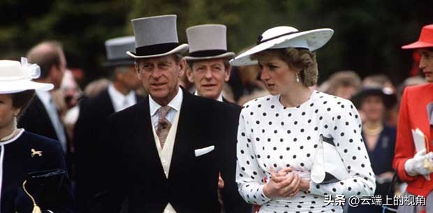 菲利普亲王和梅根,梅根和辛普森家族