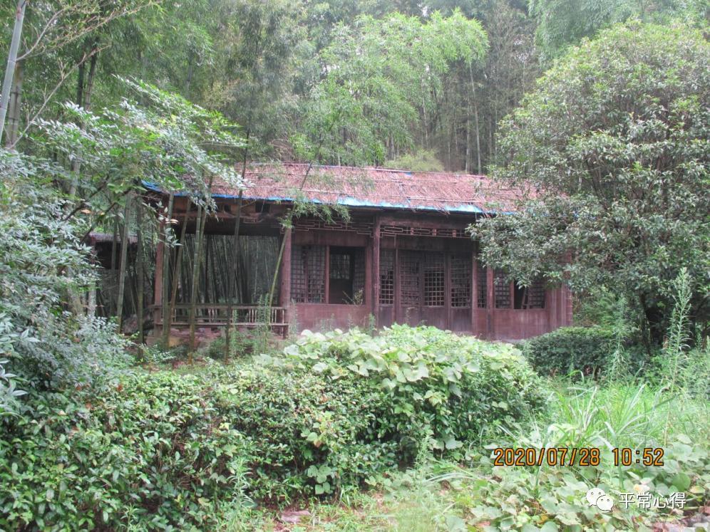 庐山的著名建筑有哪些,庐山是一座历史文化名山