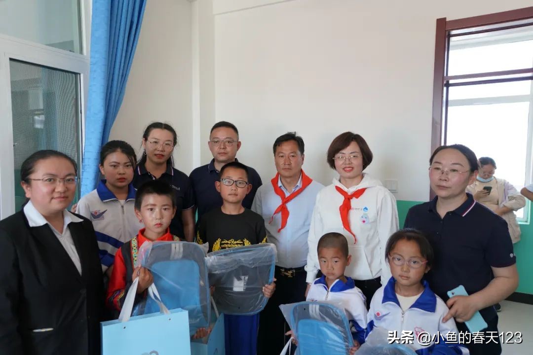 富德生命人寿2022“小海豚计划”爱心足迹|童心相连情满六一