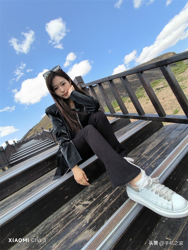 小米Civi3简评：全面又好用自拍不会让人失望