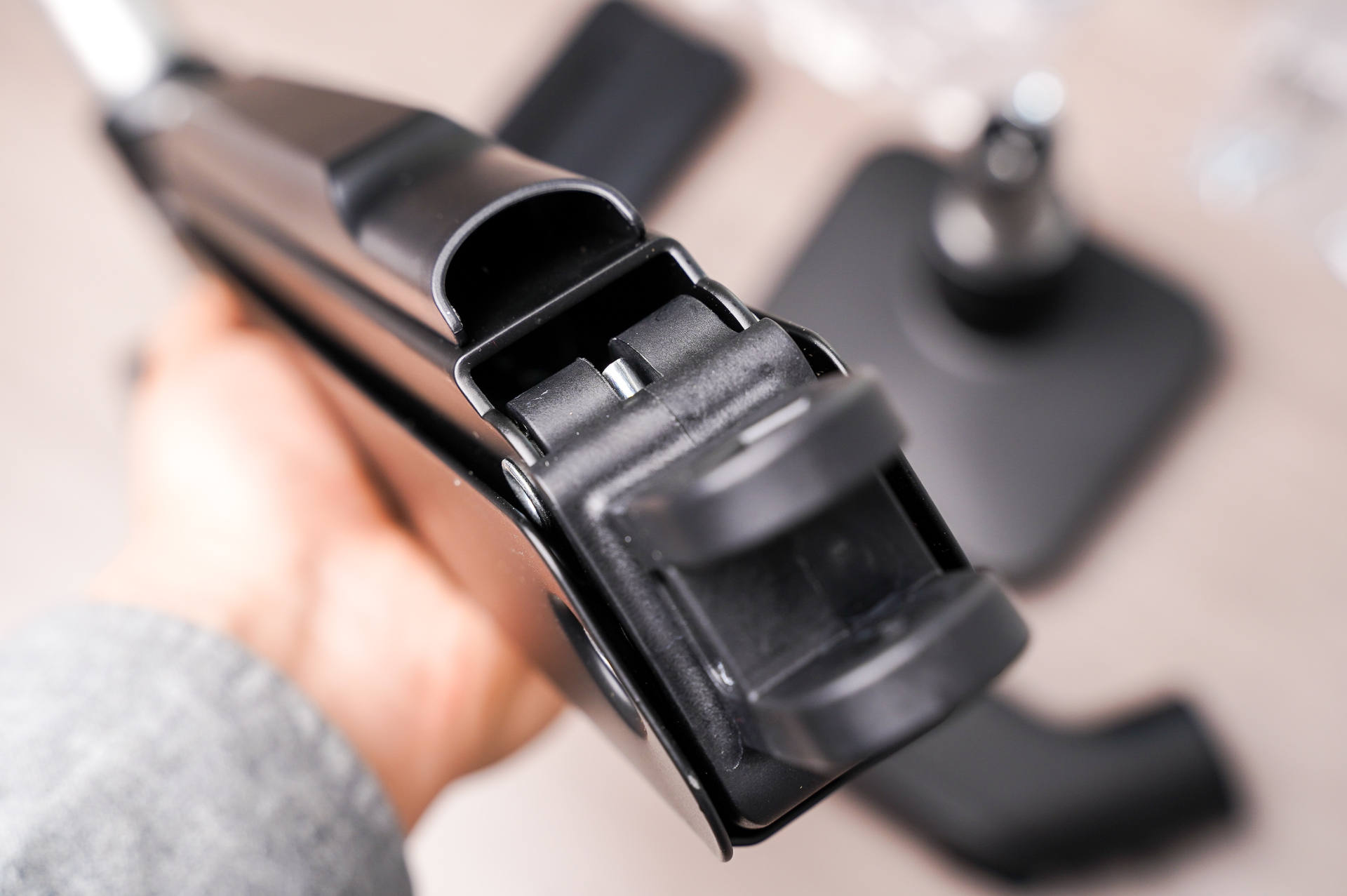 北弧显示器支架,搭建高端桌面