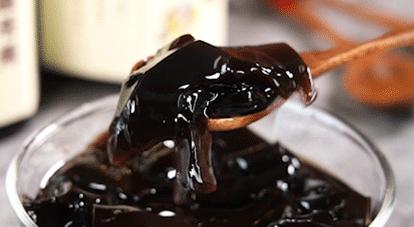 上热下寒龟苓膏,龟苓膏可以治疗脾胃湿热吗