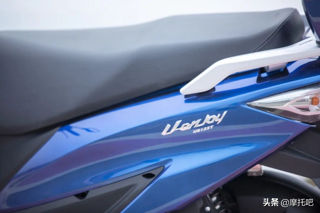 济南铃木ue125与旭鹰125,铃木ue125驾驶感受