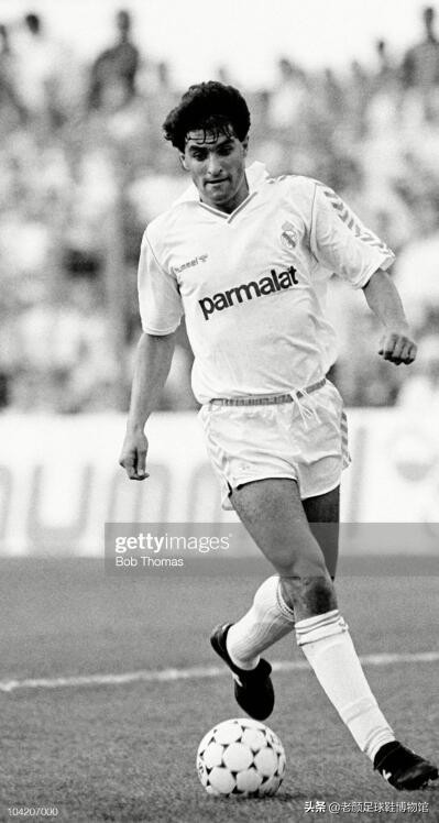 菲戈跑男穿的运动鞋,菲戈职业生涯穿过的足球鞋