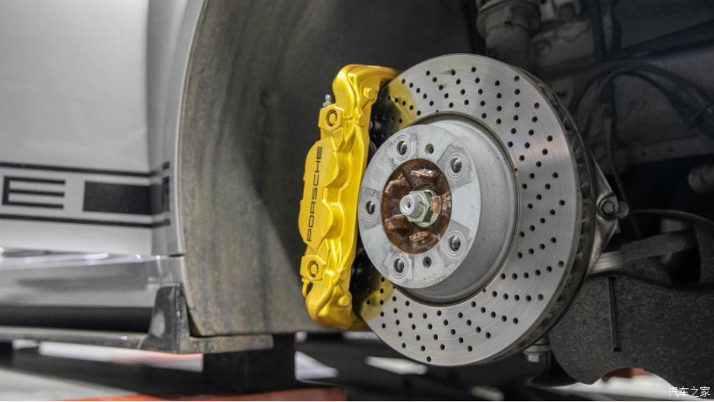 砂金石绿保时捷911改装,2016保时捷911改装黄色