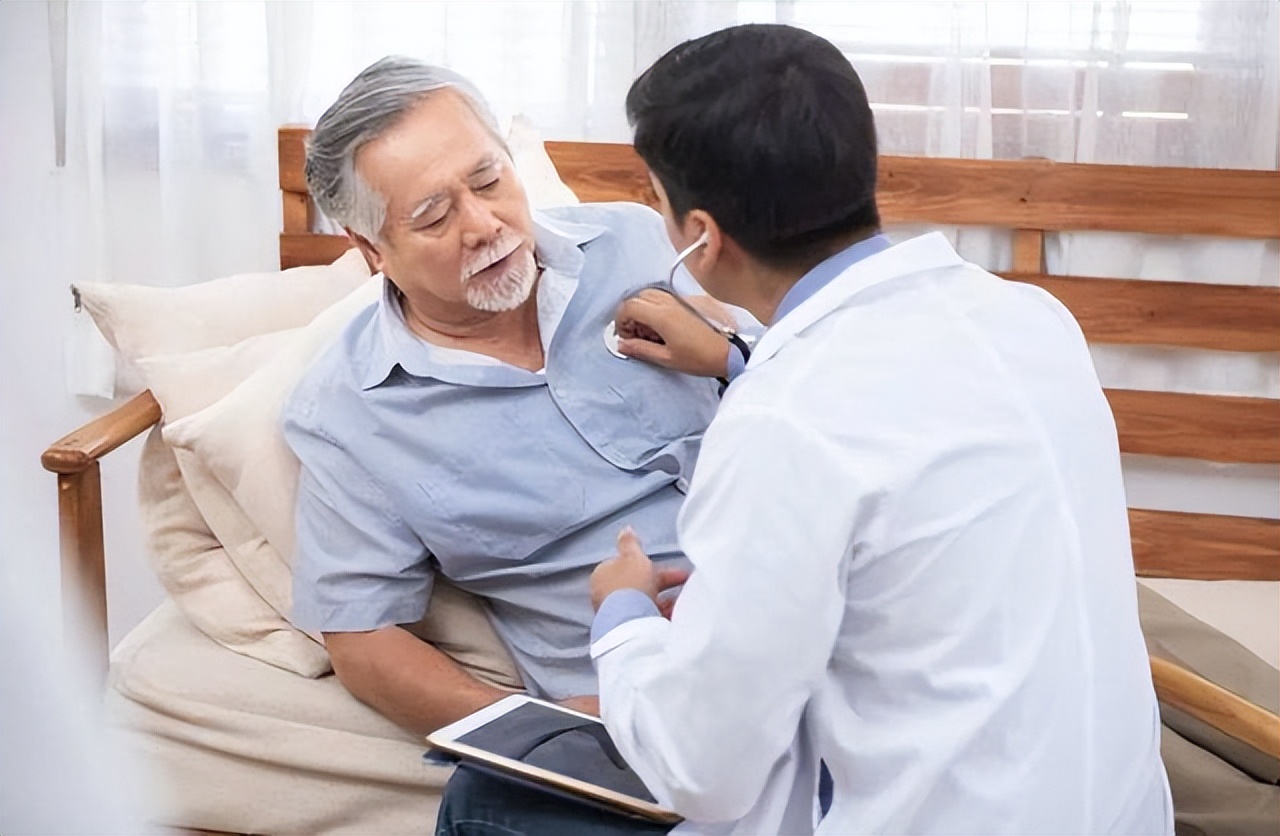 胰腺癌晚期胆管堵塞的症状及表现,胰腺癌晚期回光返照是什么症状