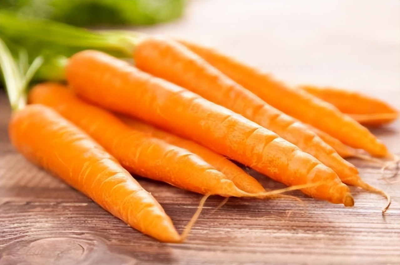 红糖红枣枸杞银耳鸡蛋补血吗,桂圆红枣红糖和什么补气补血