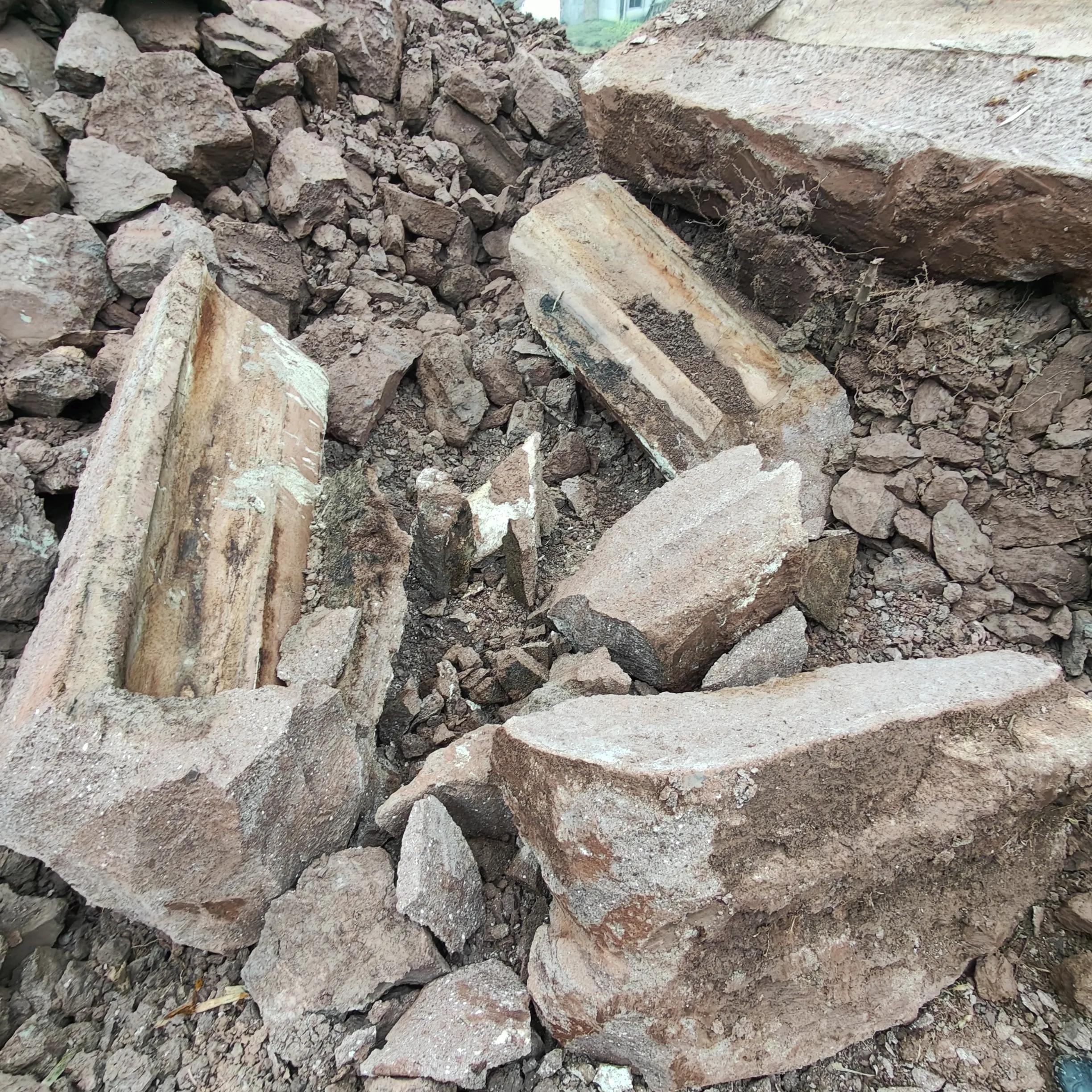 沐川县汉代古墓,沐川挖出百年古墓的是谁