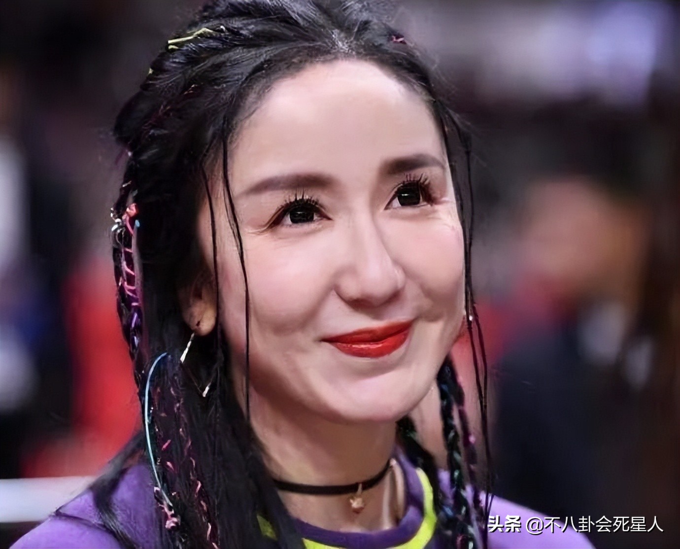 杨雪的脸怎么了,杨雪毁容了吗