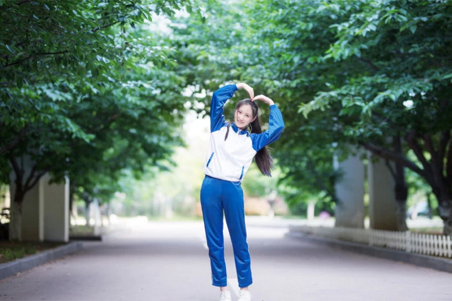 校服行业的转型,传统校服企业如何转型