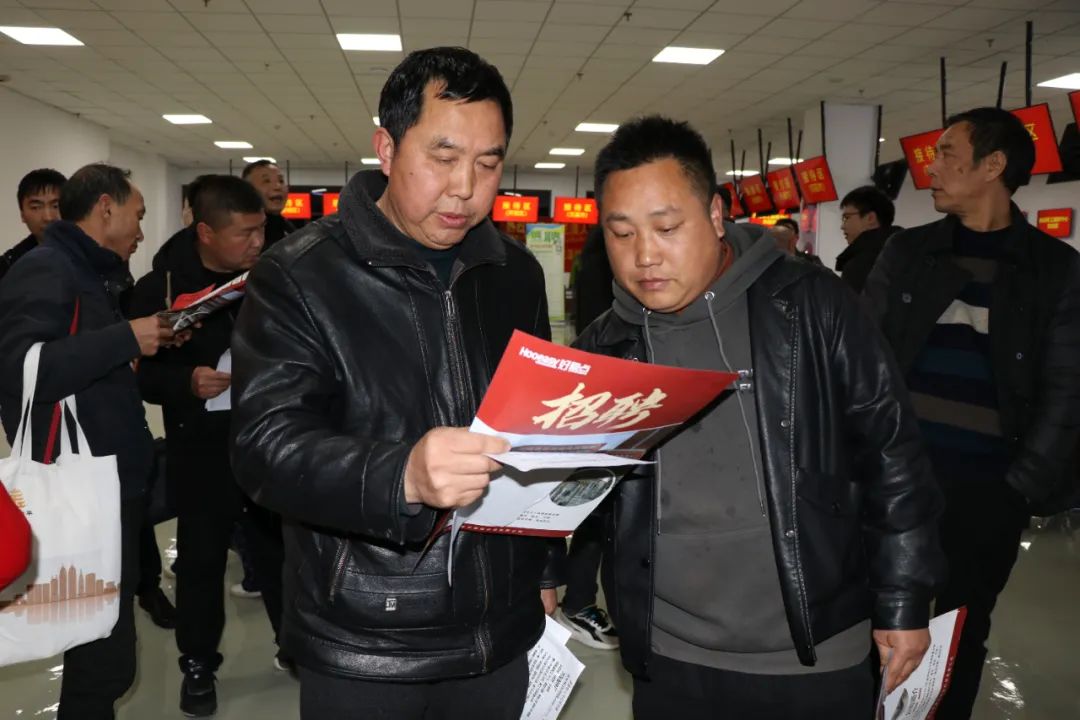 岗位送到家门口返乡就业有保障,让更多务工人员家门口就业