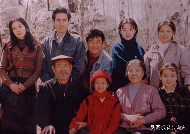 《咱爸咱妈》播出27载，妈妈大妹都已去世，大儿媳罗西淡出影视圈