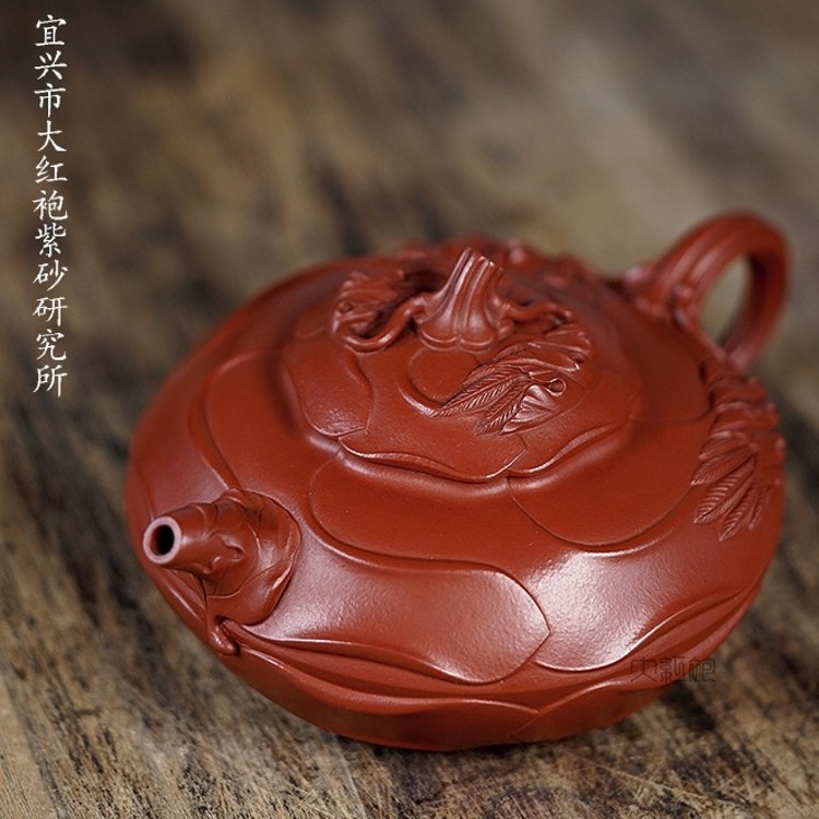 真正的大红袍紫砂壶,大红袍紫砂壶什么泥料最好