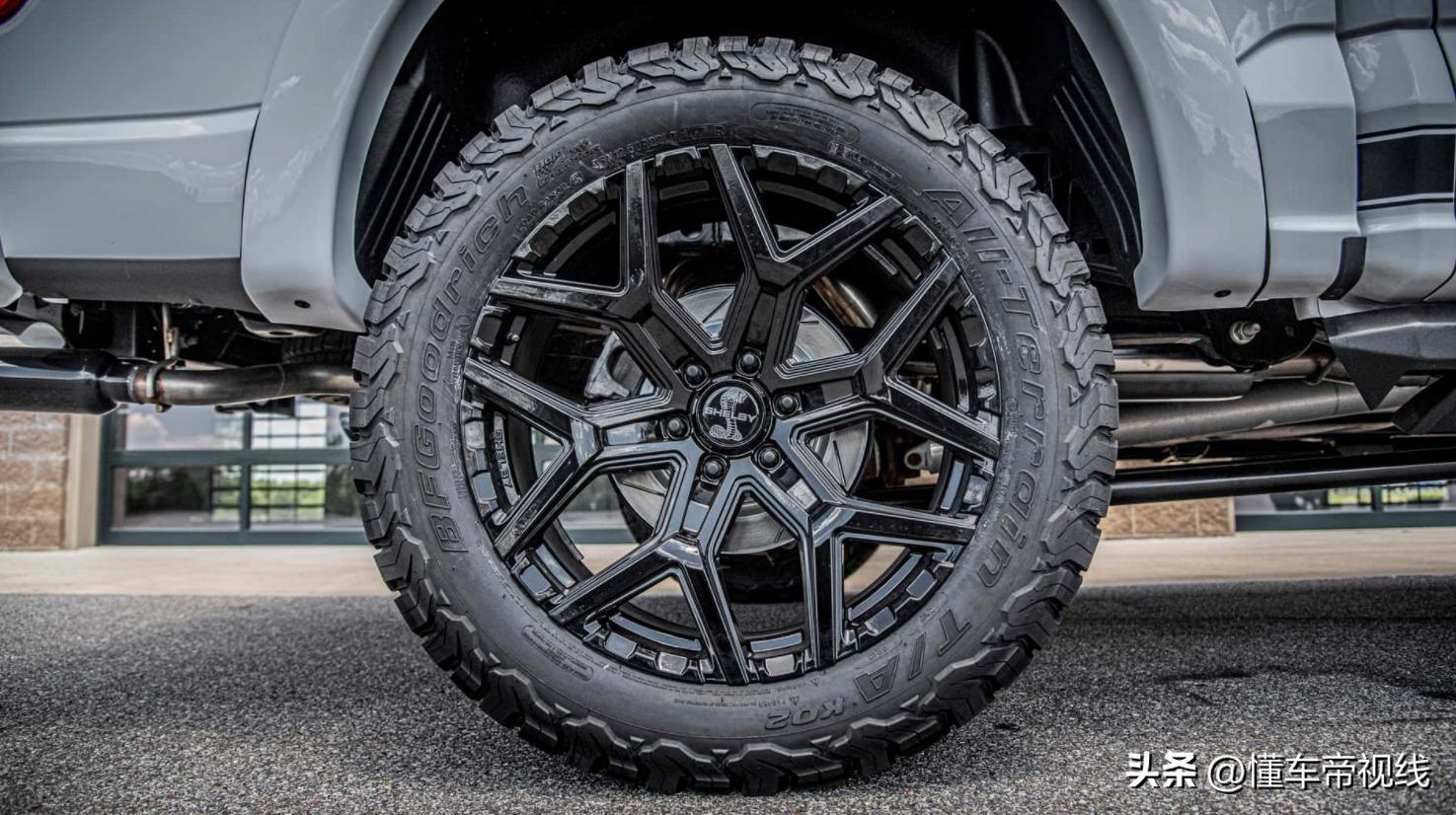 新车油电混合车六七万,新车油电混合汽车10万左右