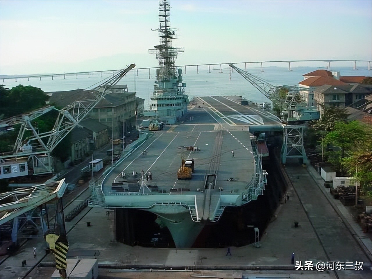 圣保罗号航母是弹射起飞的吗,圣保罗号被击沉