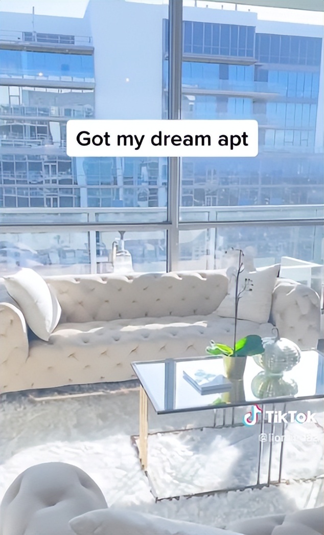 妻子吐槽丈夫对我太抠门,妻子吐槽丈夫对自己抠门